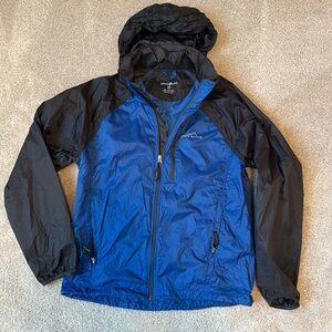 Eddie Bauer packable windbreaker jacket, medium, blue